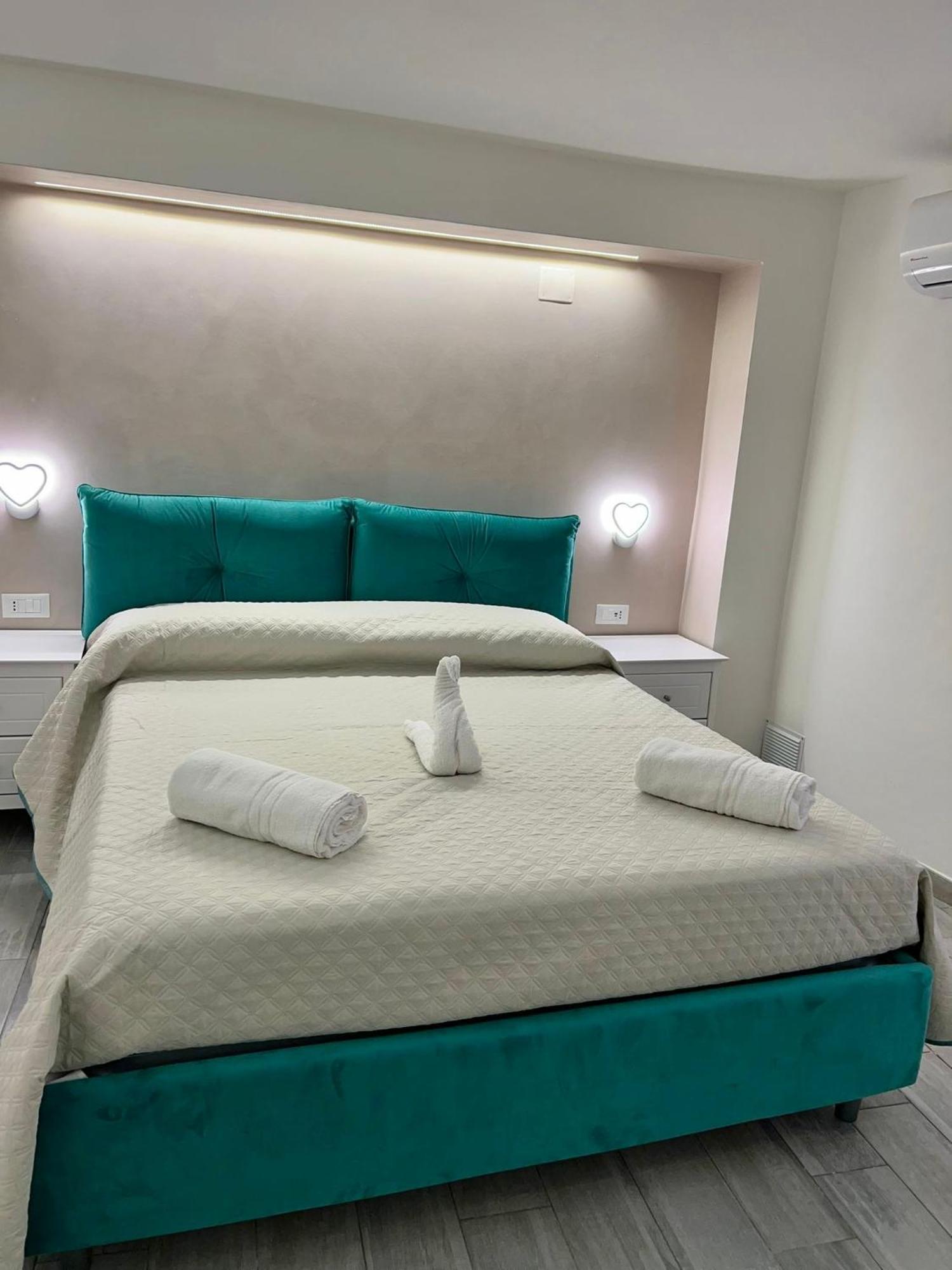 Costa Degli Dei Rooms 皮佐 外观 照片
